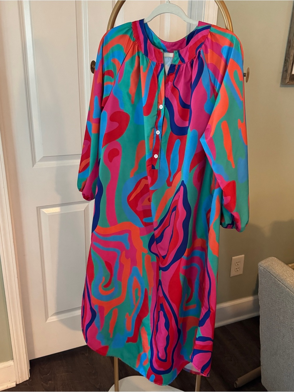 Vibrant Abstract Print Button-Front Women’s Dress - Pink & Teal
